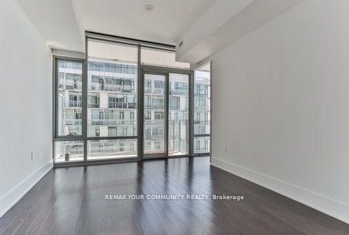 39 Queens Quay E 815 Property Photo 23