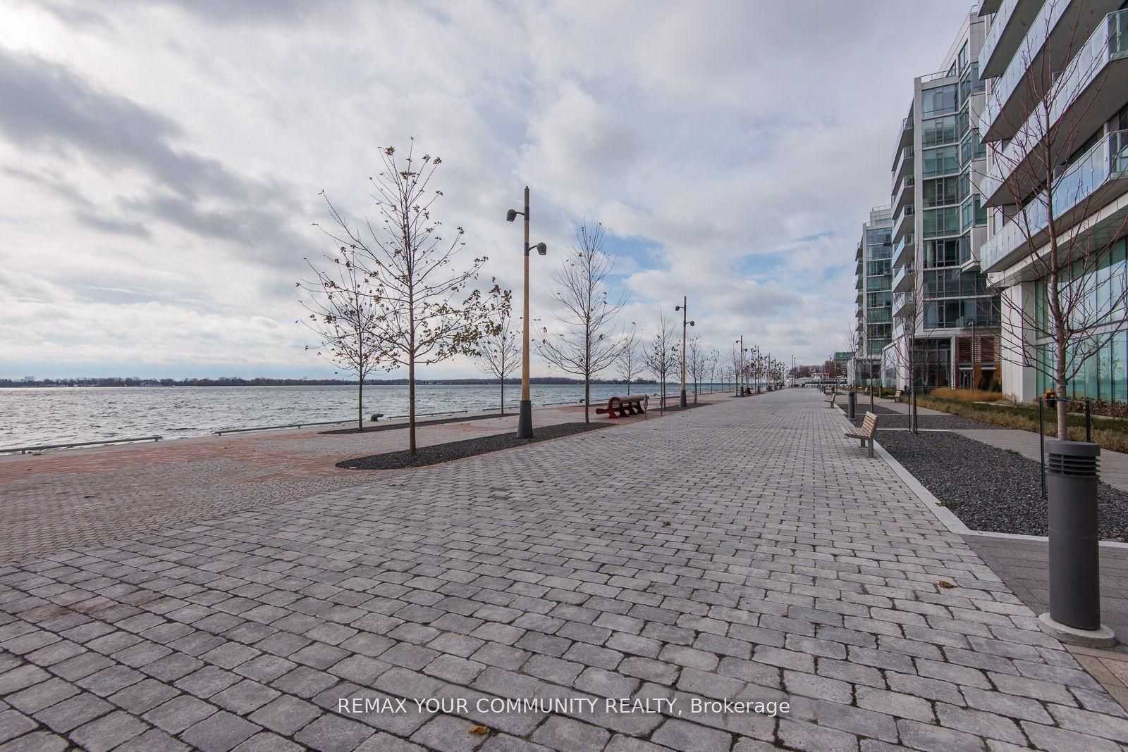 39 Queens Quay E 815 Property Photo 39