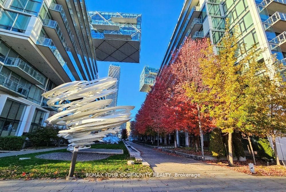 39 Queens Quay E 815 Property Photo 43