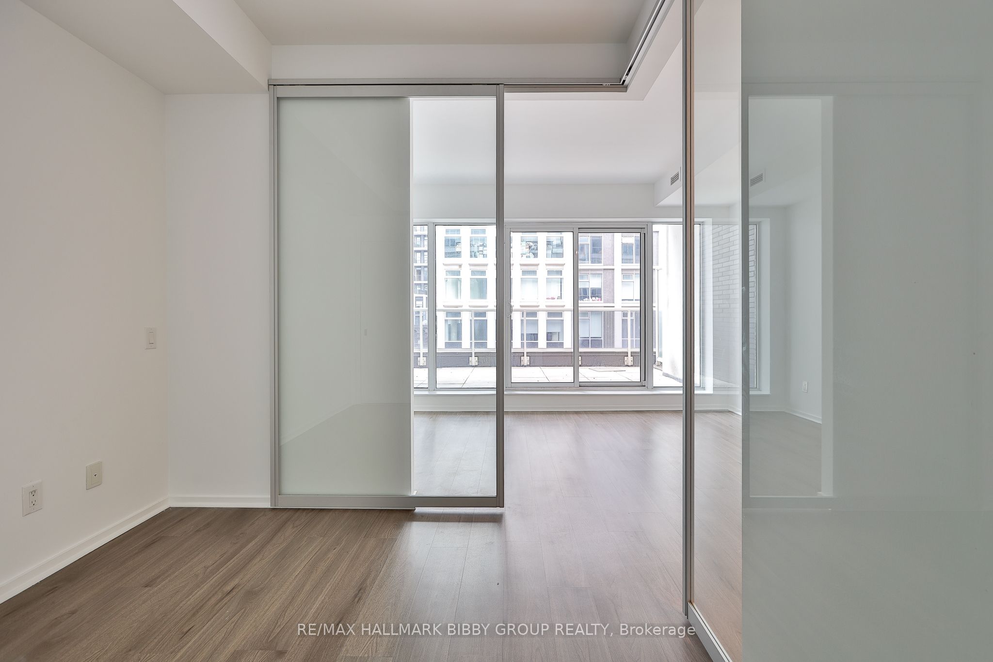 783 Bathurst Street 422 Property Photo 14