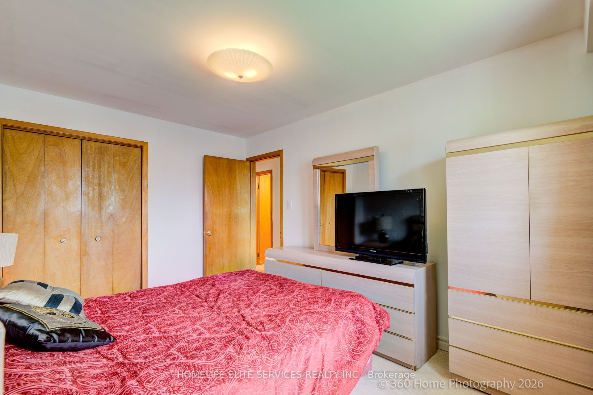 69 Castlebury Crescent Property Photo 13