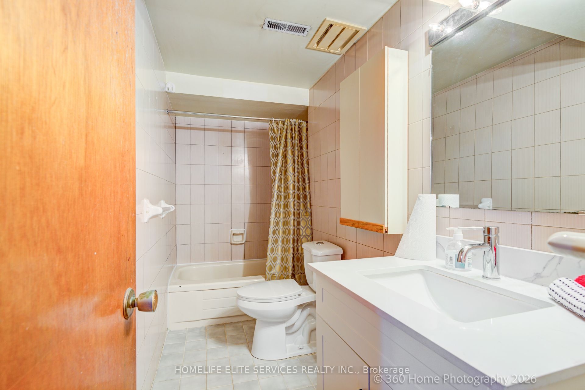 69 Castlebury Crescent Property Photo 17