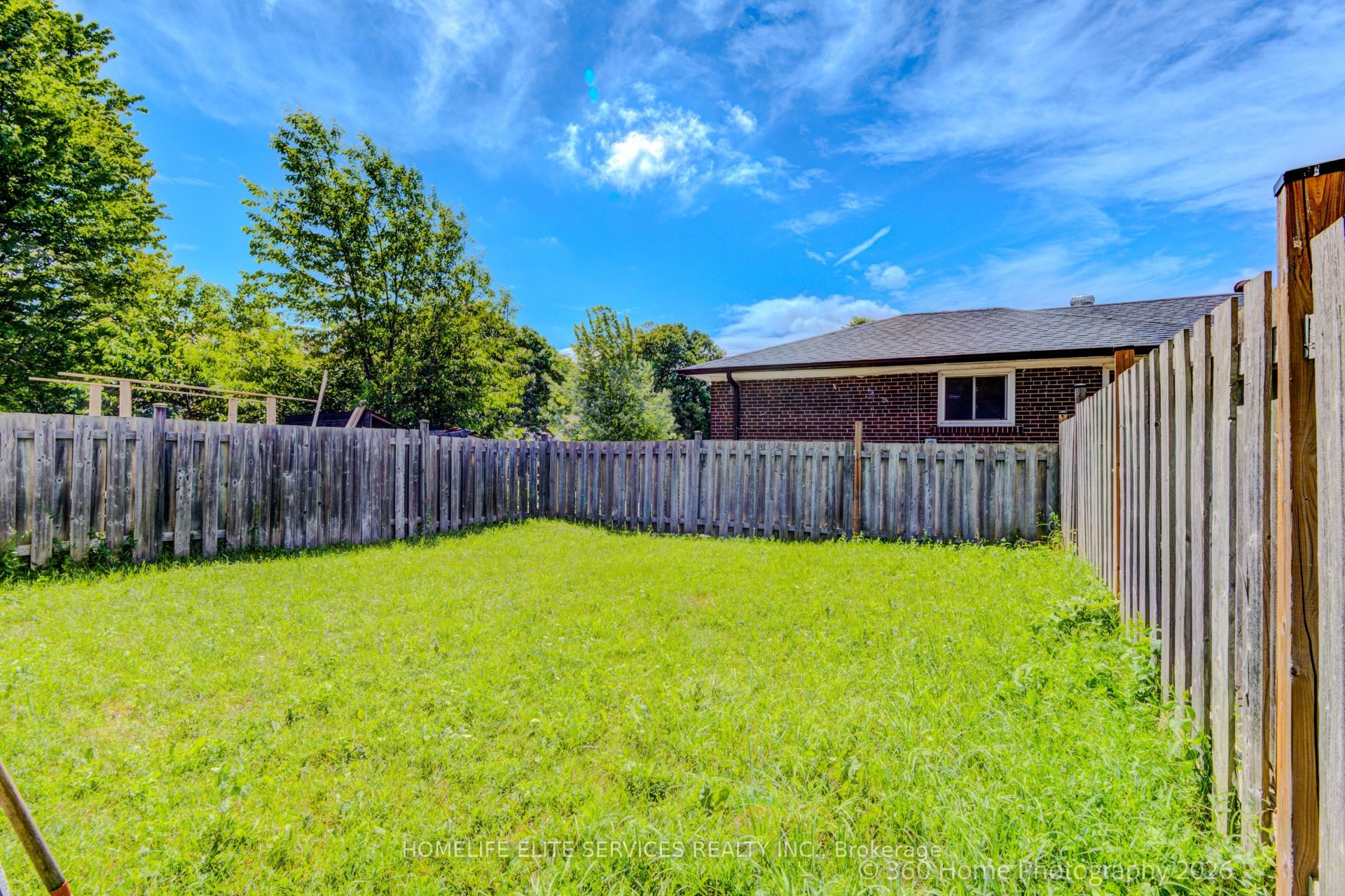 69 Castlebury Crescent Property Photo 25