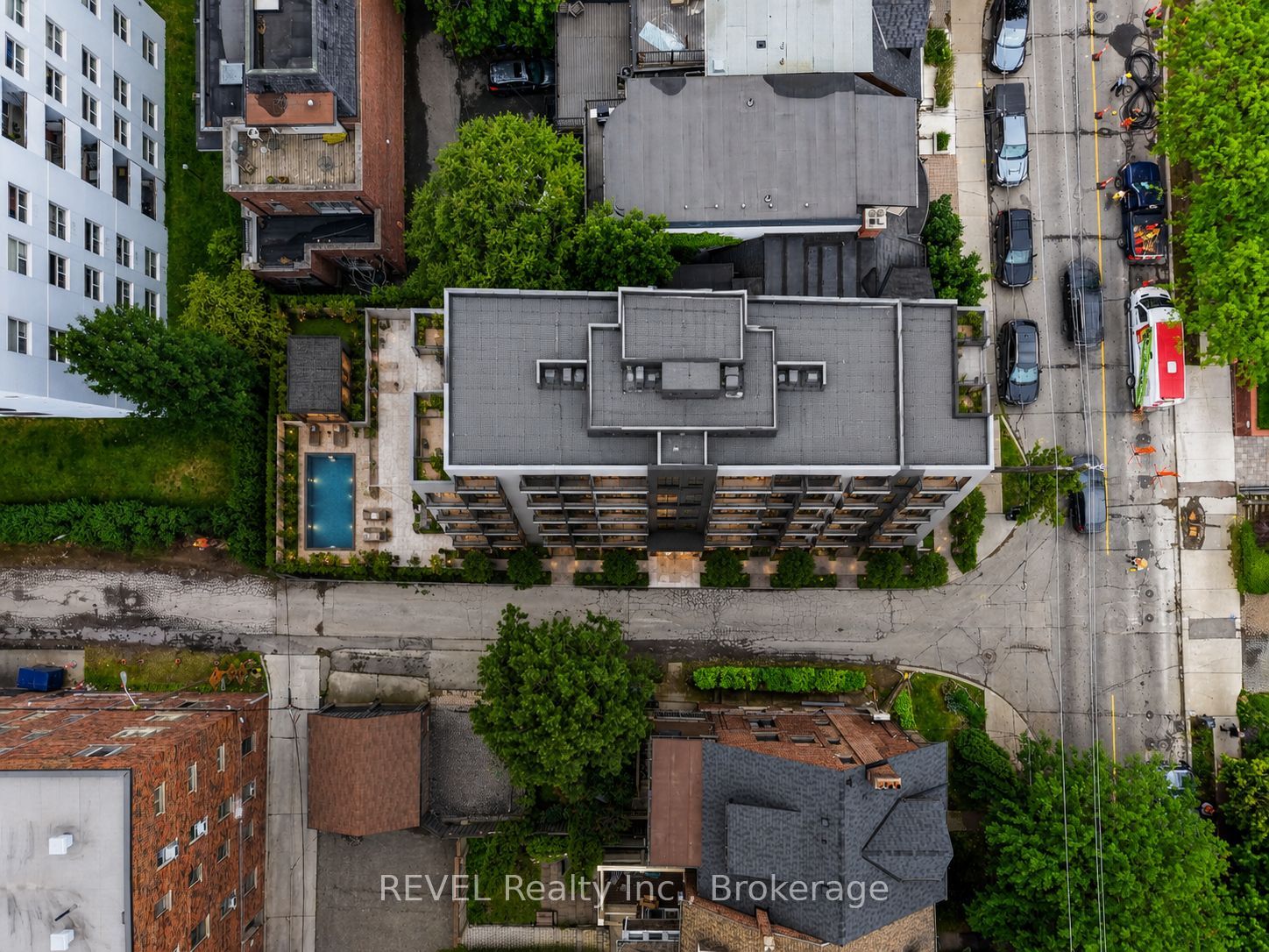 380 Spadina Road Property Photo 19