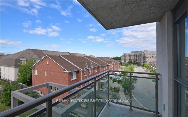 120 Dallimore Circle 424 Property Photo 15