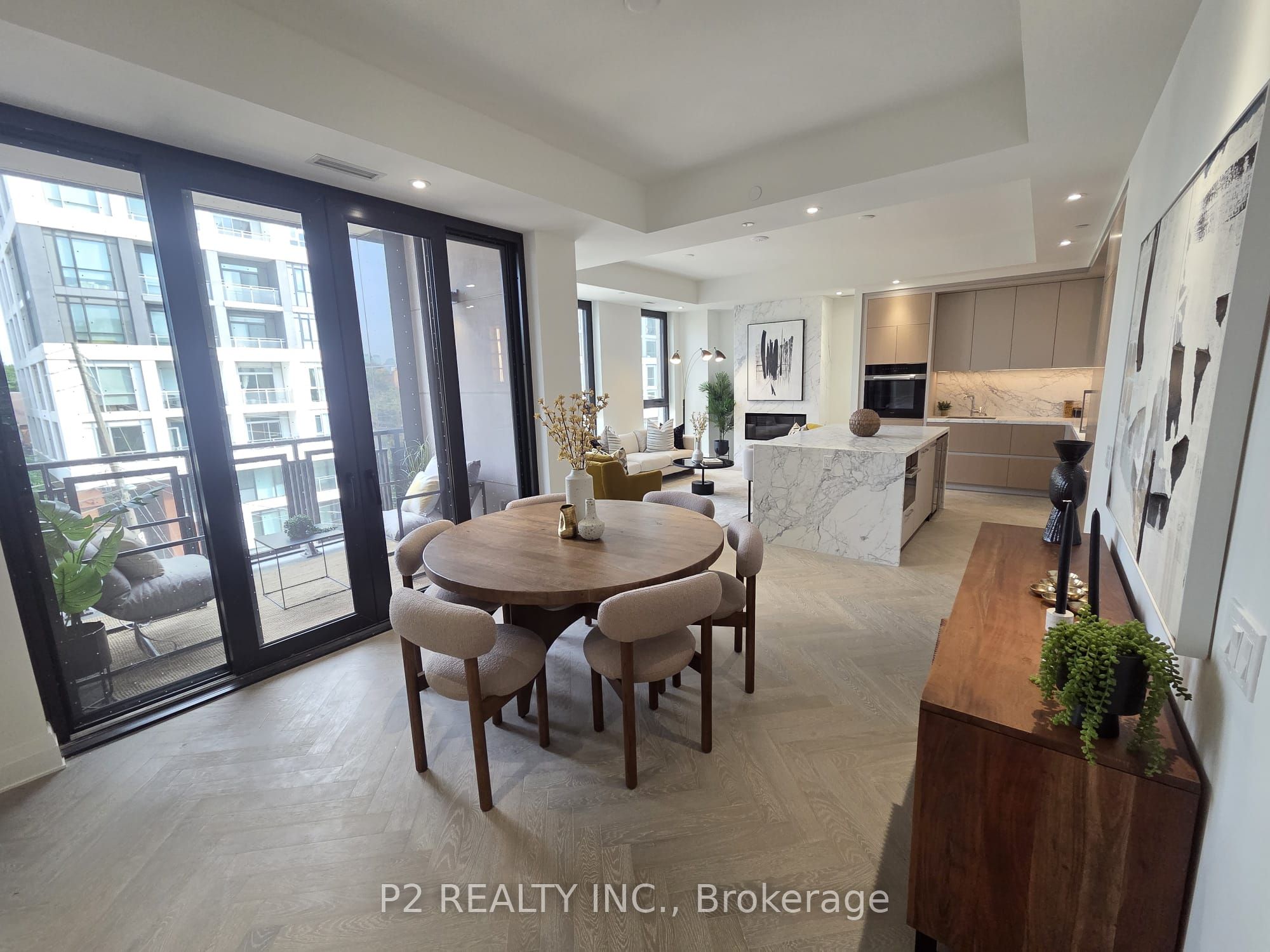 2 Forest Hill 411 Property Photo 2