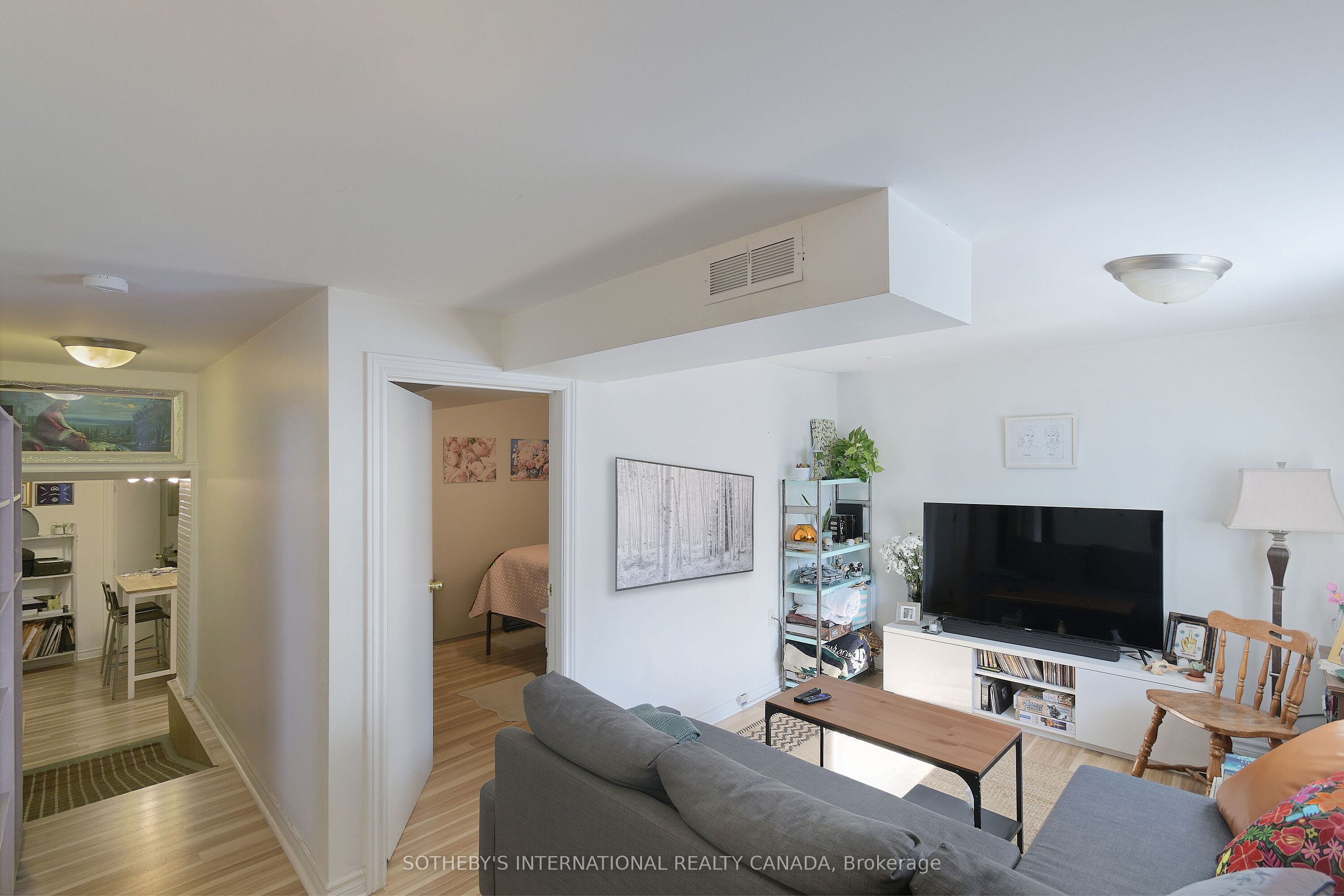 1155 Davenport Road Property Photo 14