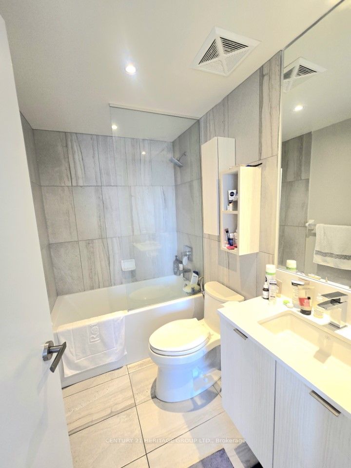 195 Redpath Avenue 2006 Property Photo 10