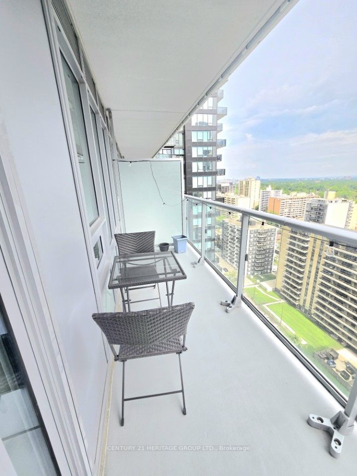 195 Redpath Avenue 2006 Property Photo 14