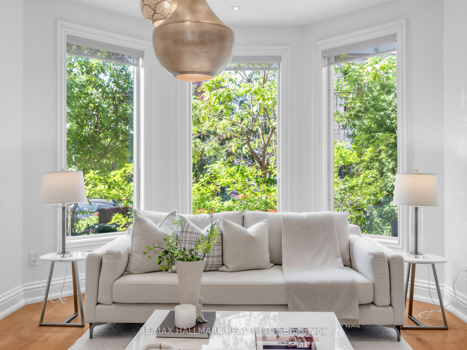 25 Grange Avenue Property Photo 6