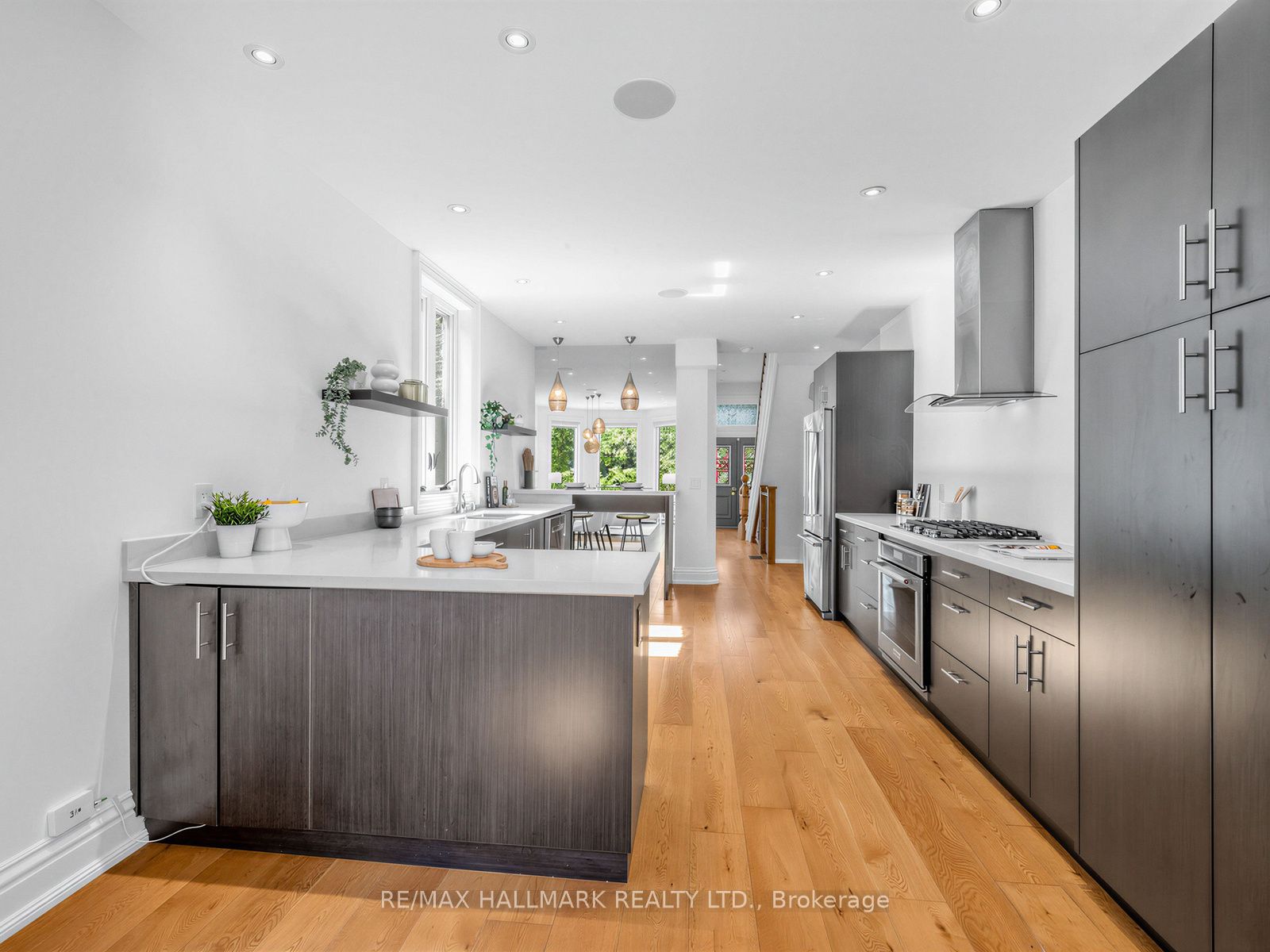 25 Grange Avenue Property Photo 17