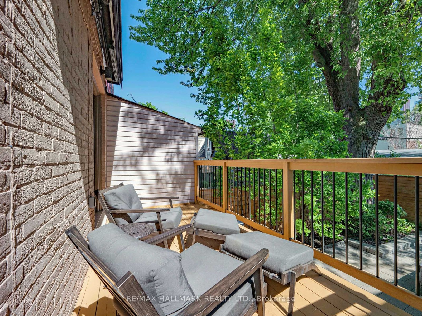 25 Grange Avenue Property Photo 20