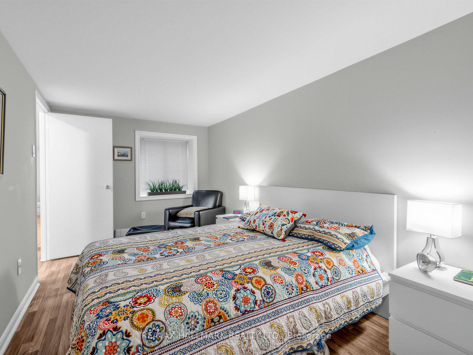 25 Grange Avenue Property Photo 43