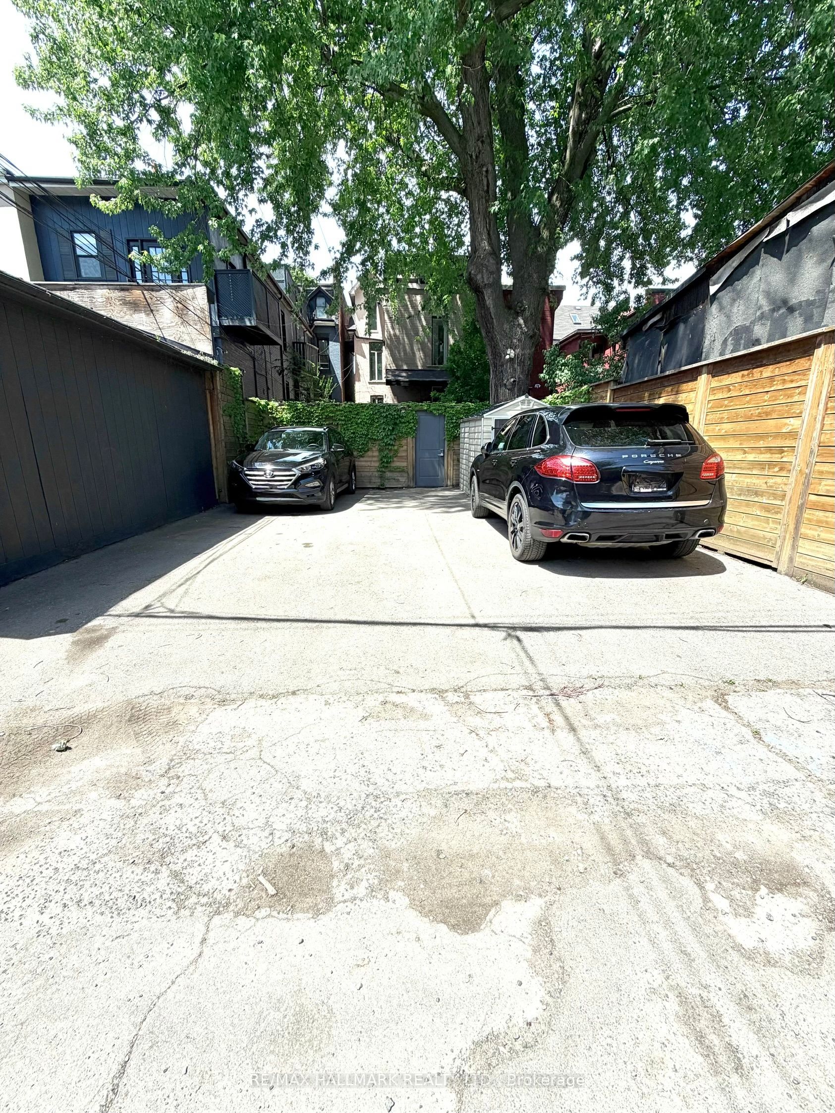 25 Grange Avenue Property Photo 45