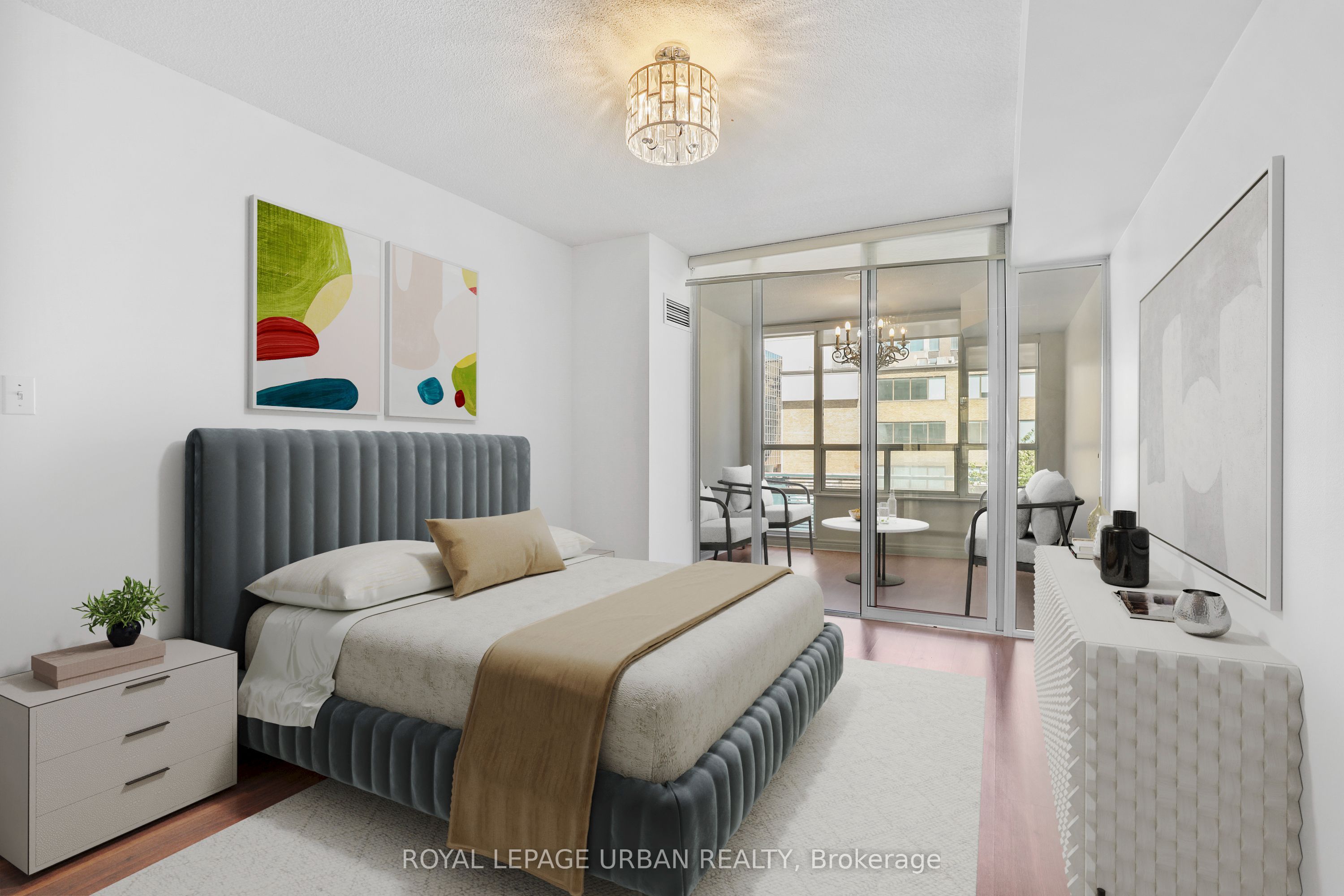 43 Eglinton Avenue E 506 Property Photo 20