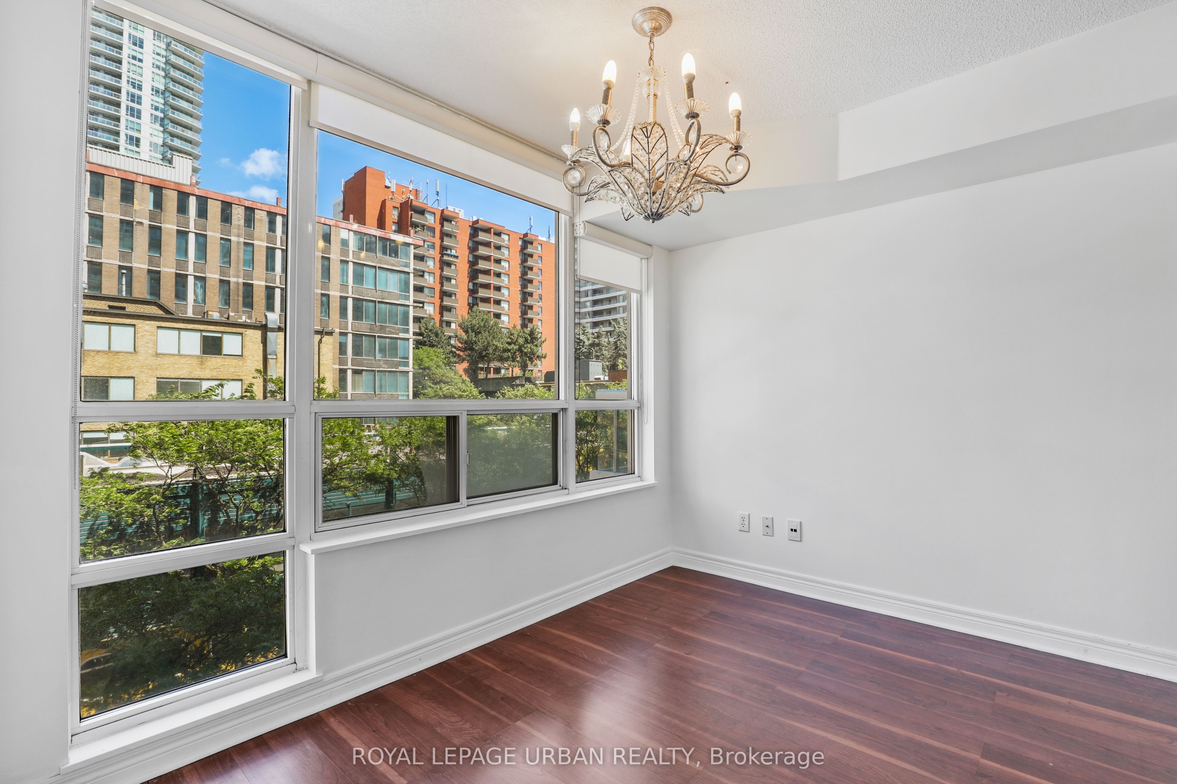 43 Eglinton Avenue E 506 Property Photo 25