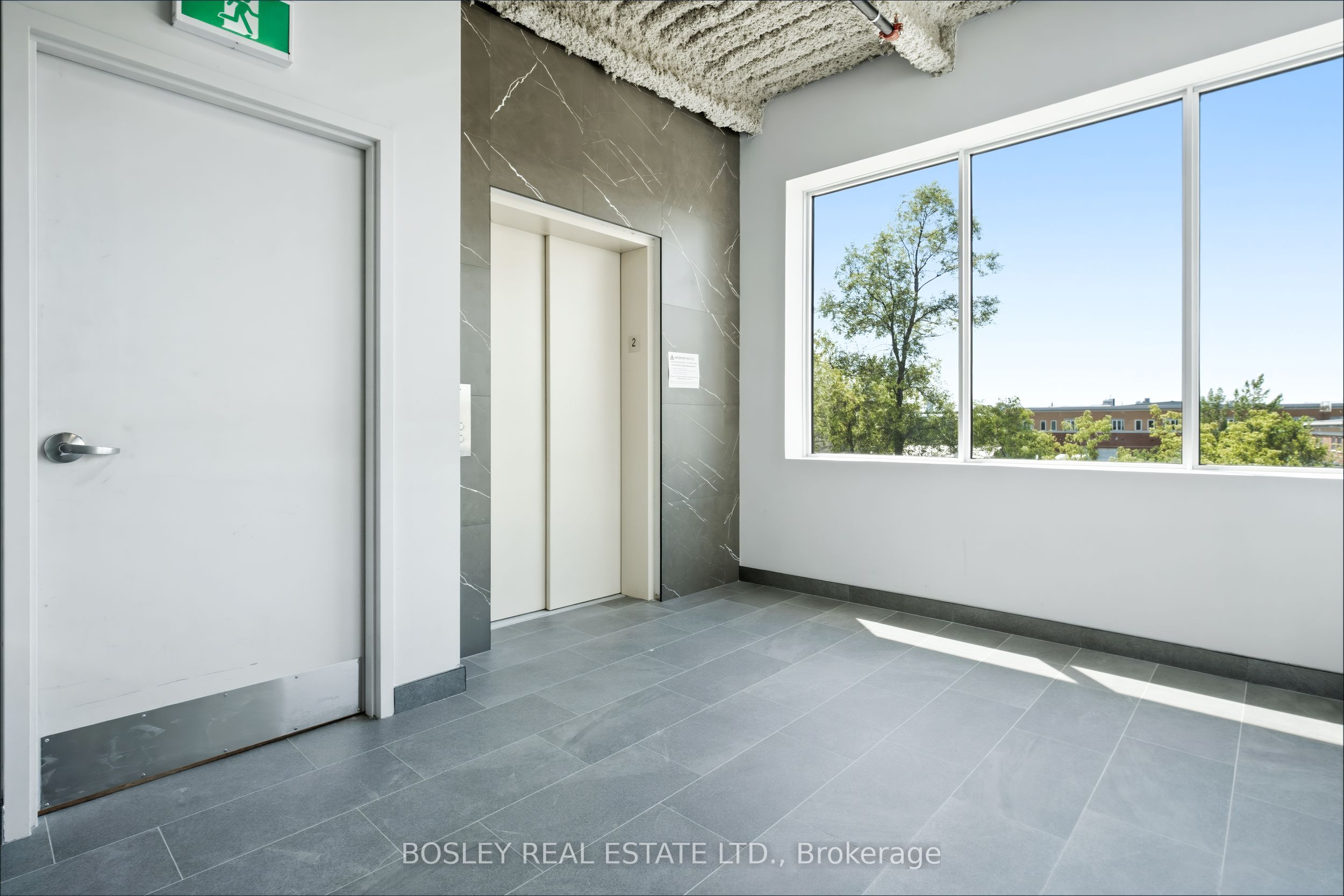 C13464078 Property Photo 12