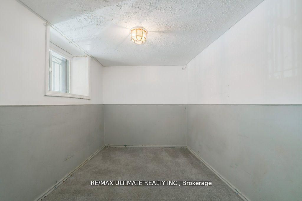 34 Hickson Street Property Photo 33