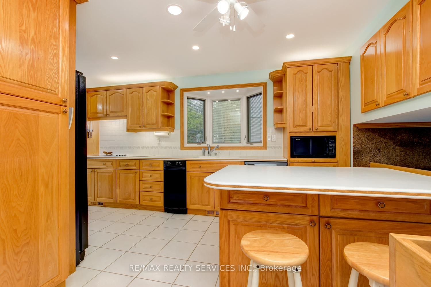 101 George Henry Boulevard Property Photo 10