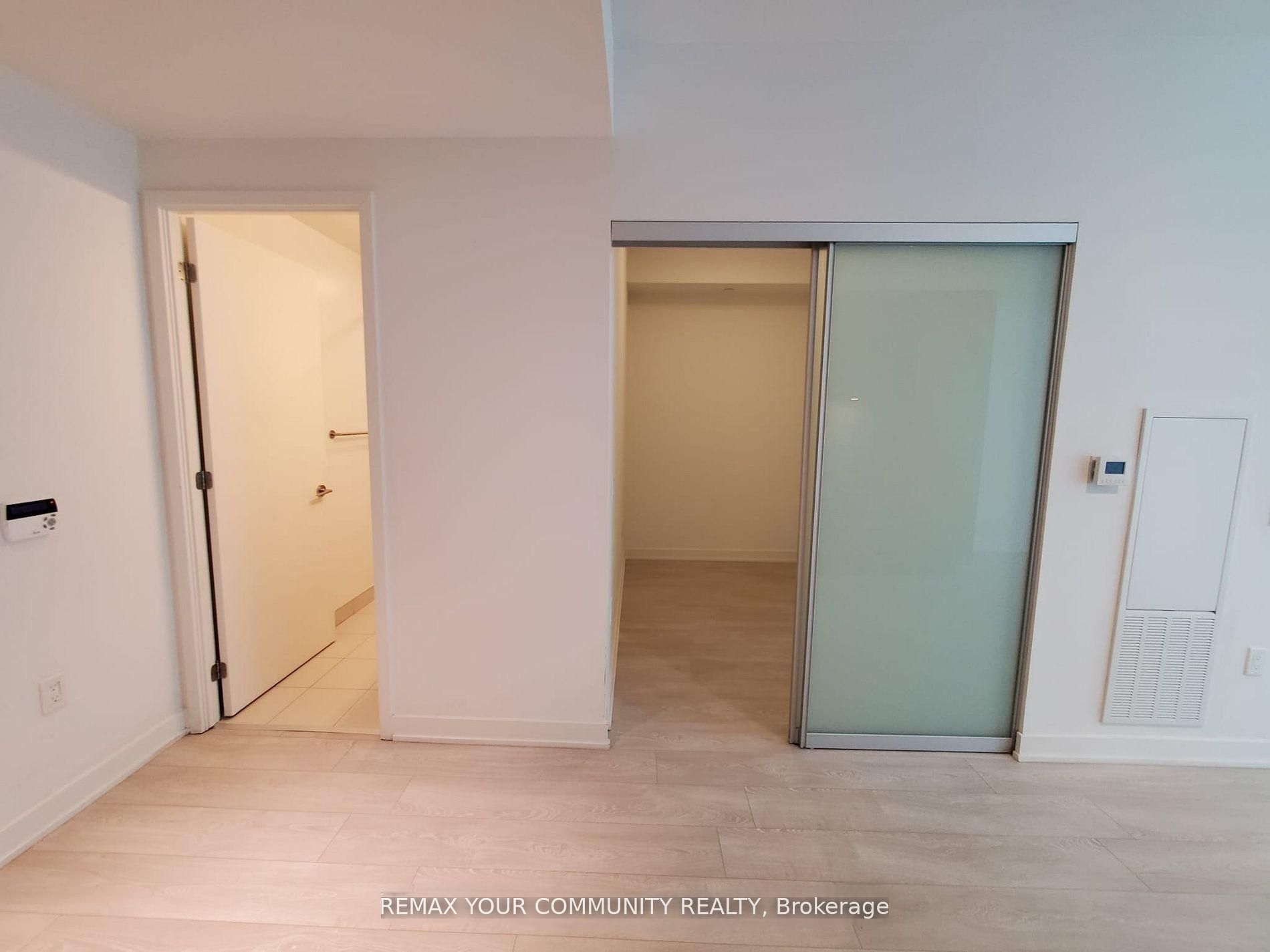 15 Queens Quay E 408 Property Photo 12