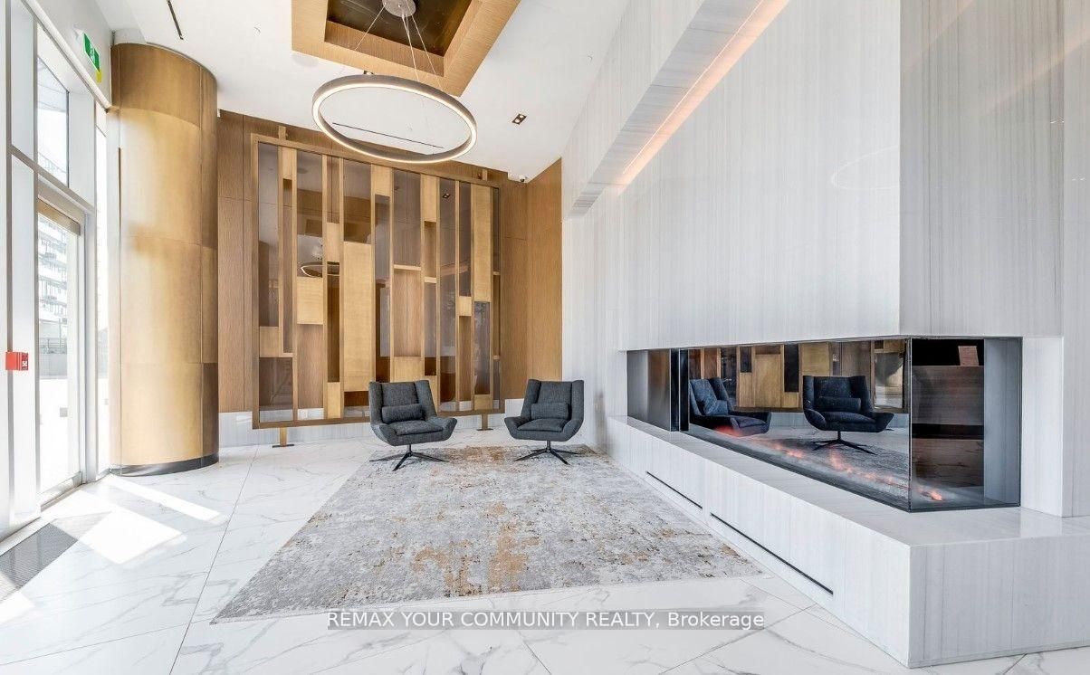 15 Queens Quay E 408 Property Photo 18