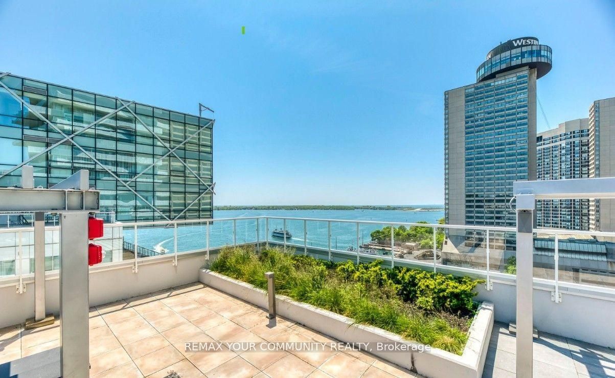 15 Queens Quay E 408 Property Photo 24