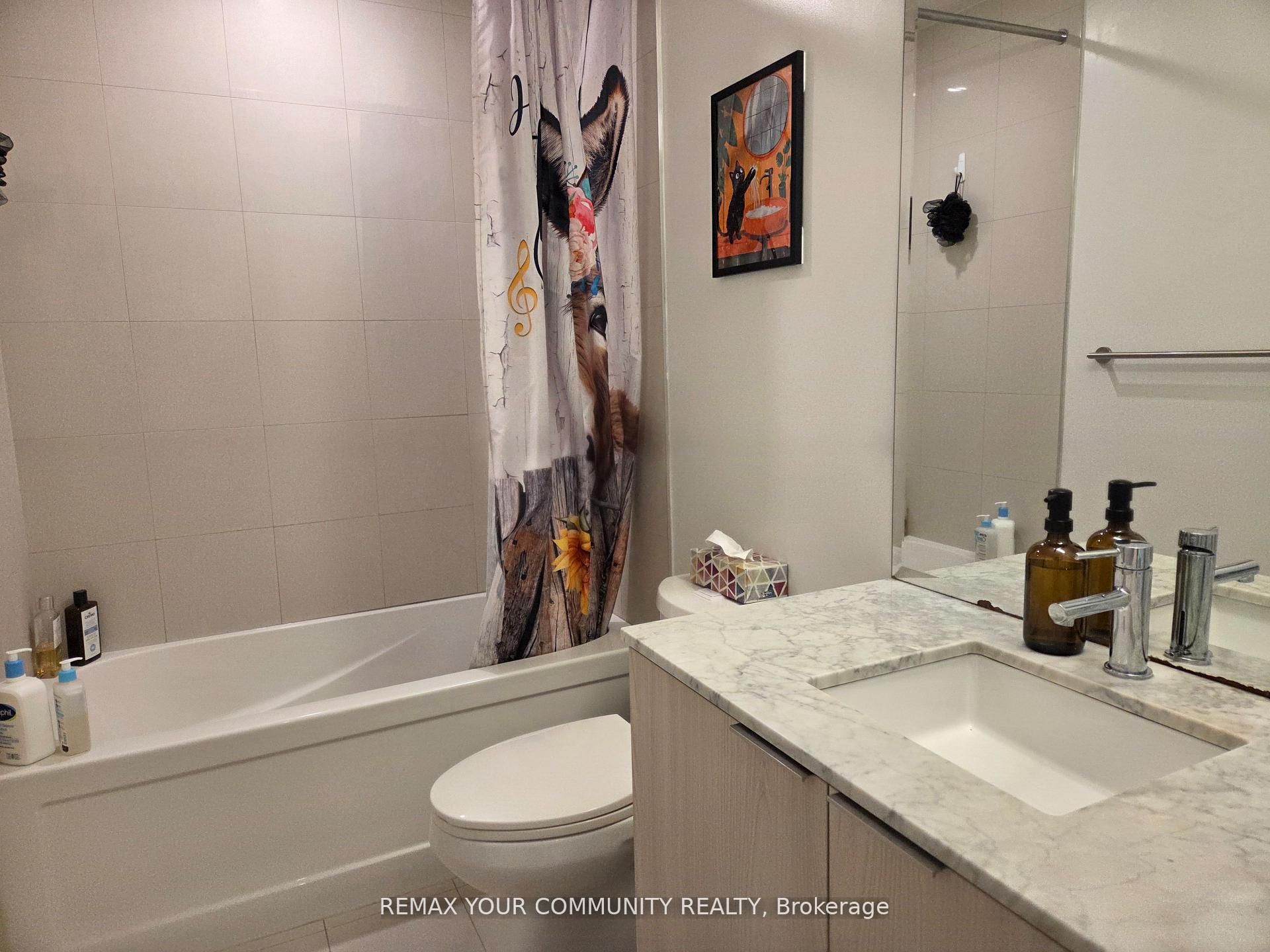 15 Queens Quay E 408 Property Photo 36