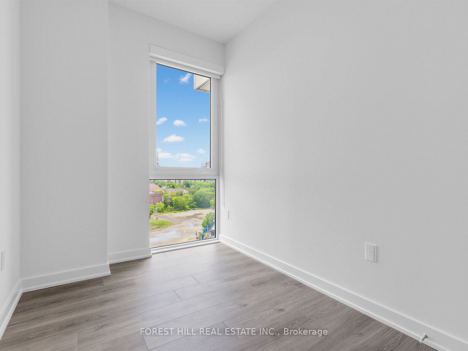 9 Tecumseth Street 807 Property Photo 16