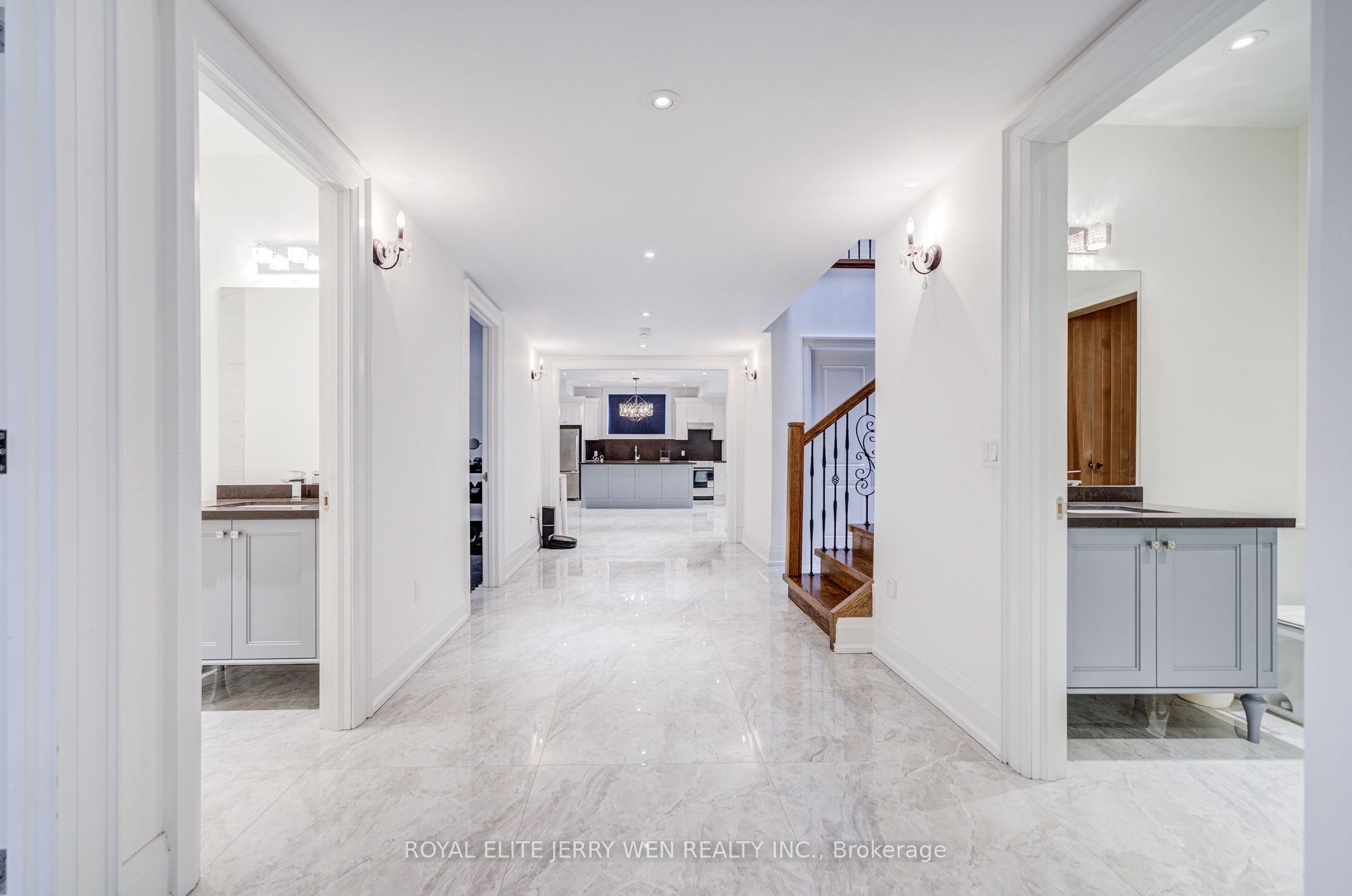 300 Upper Highland Crescent Property Photo 34