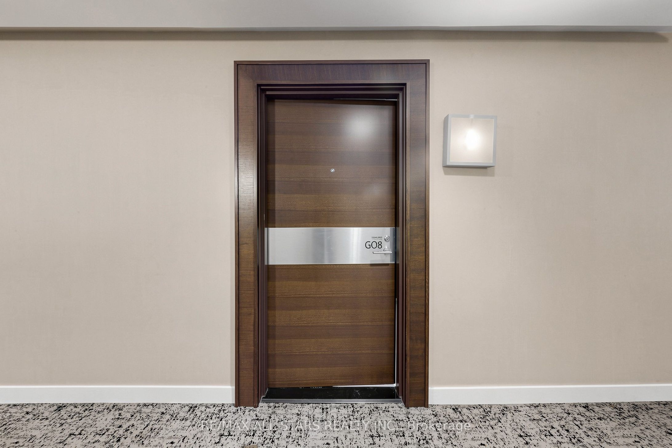 110 Fort York Boulevard Property Photo 7