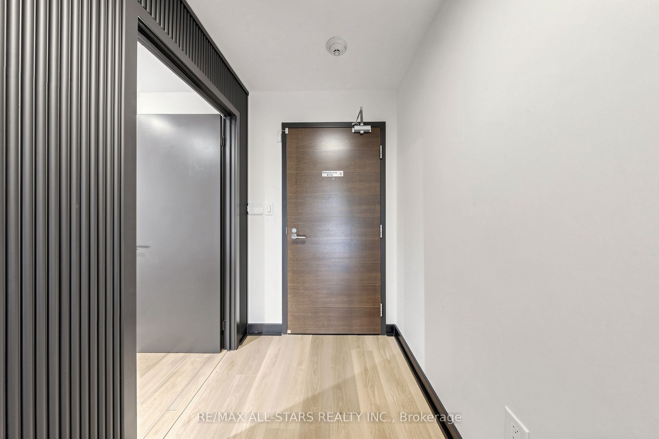 110 Fort York Boulevard Property Photo 34