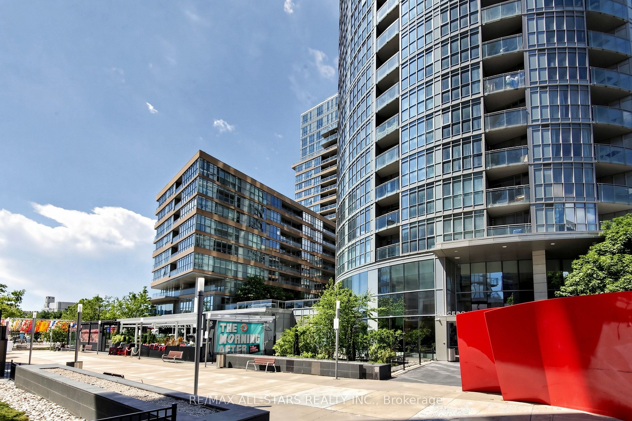 110 Fort York Boulevard Property Photo 41