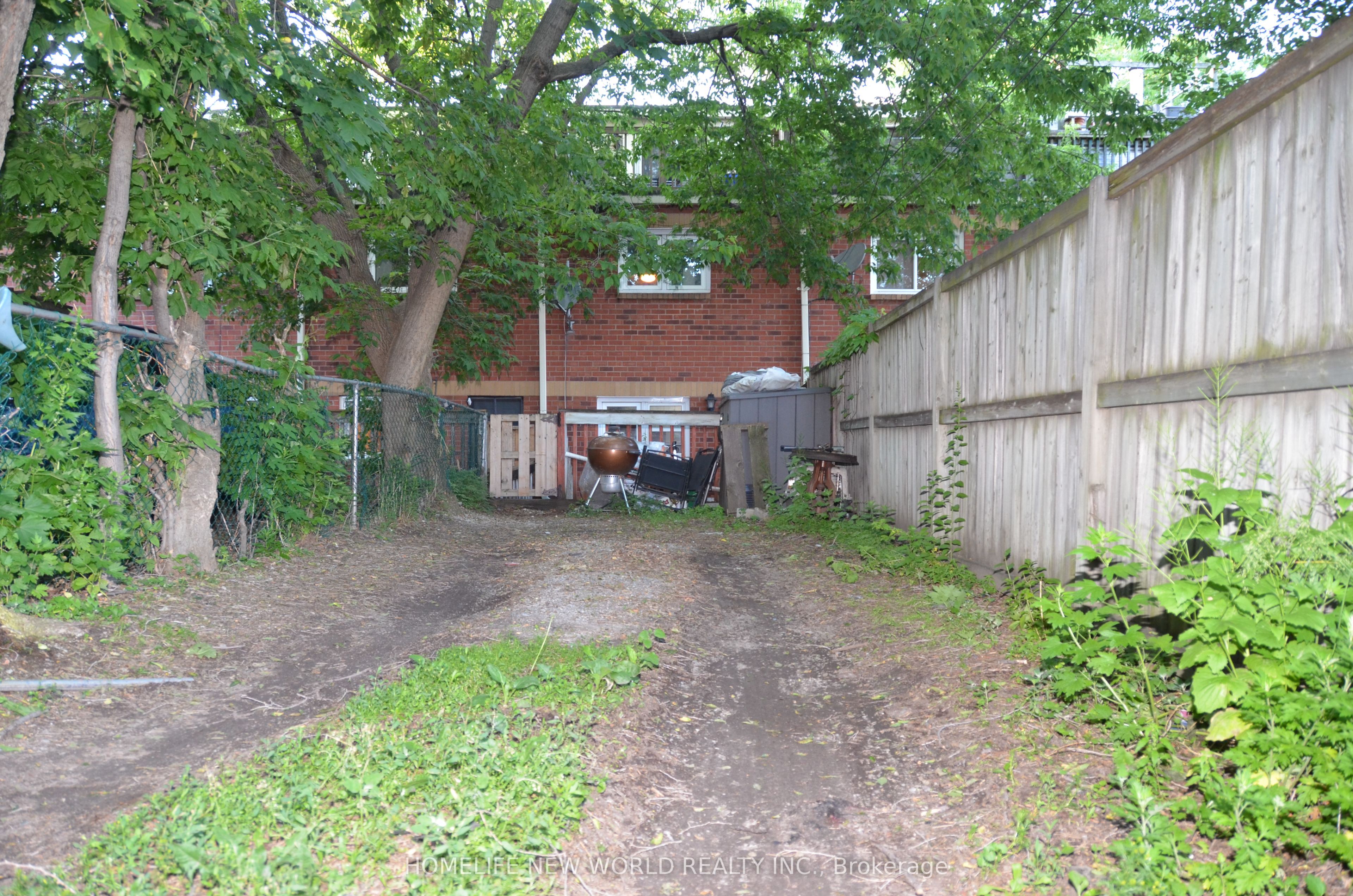 125 Harrison Street Property Photo 4