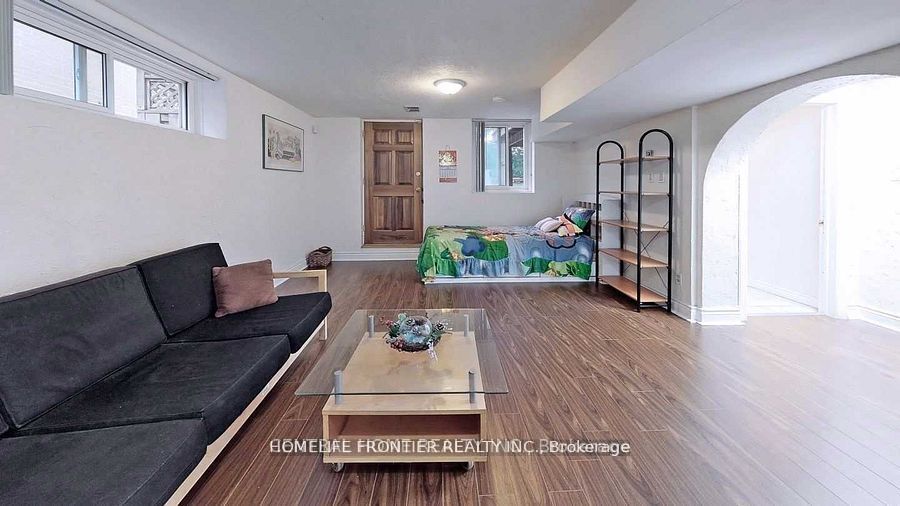 40 Sumner Heights Drive Lower Unit Property Photo 2