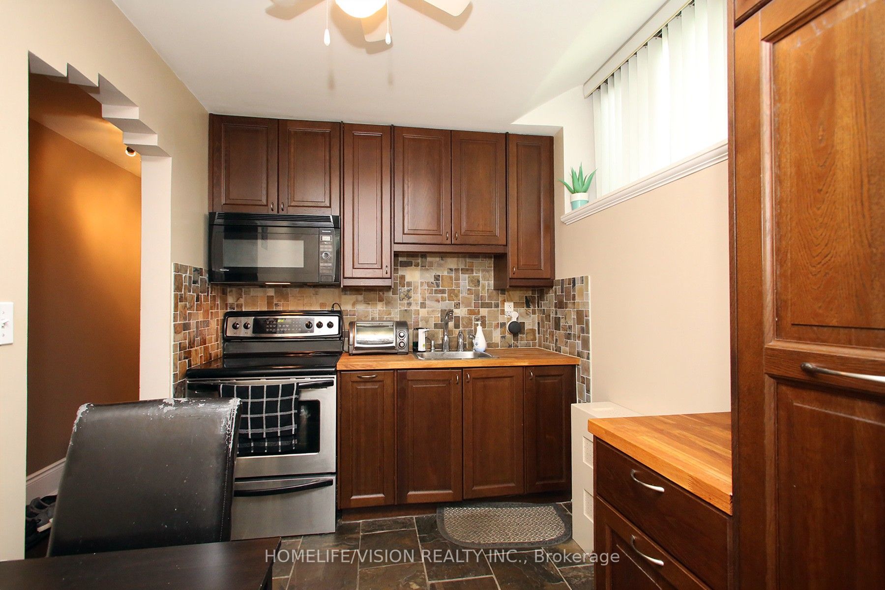 1840 Bathurst Street Unit # B1 Property Photo 10