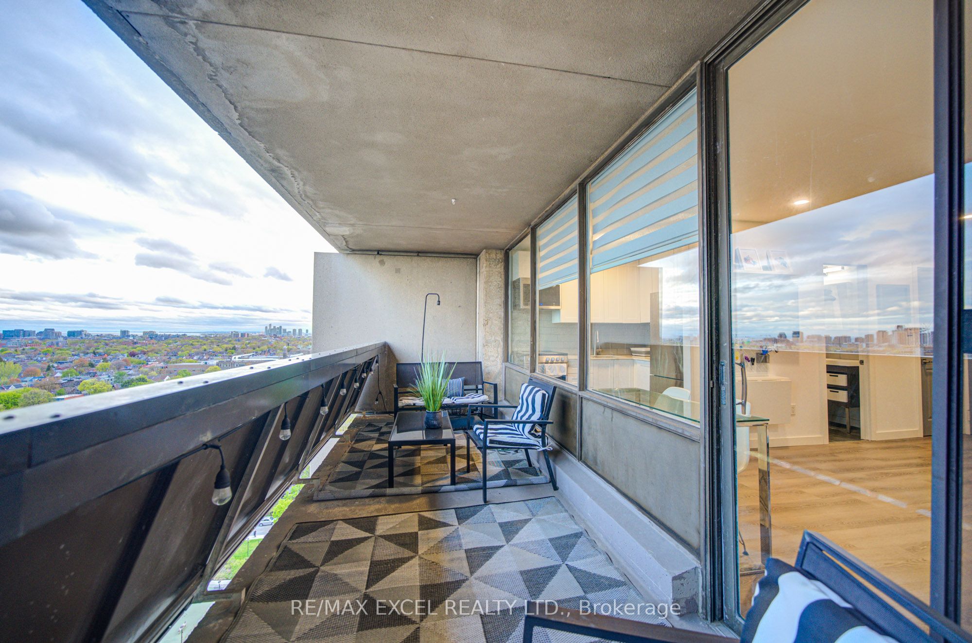 720 Spadina Avenue 1605 Property Photo 33