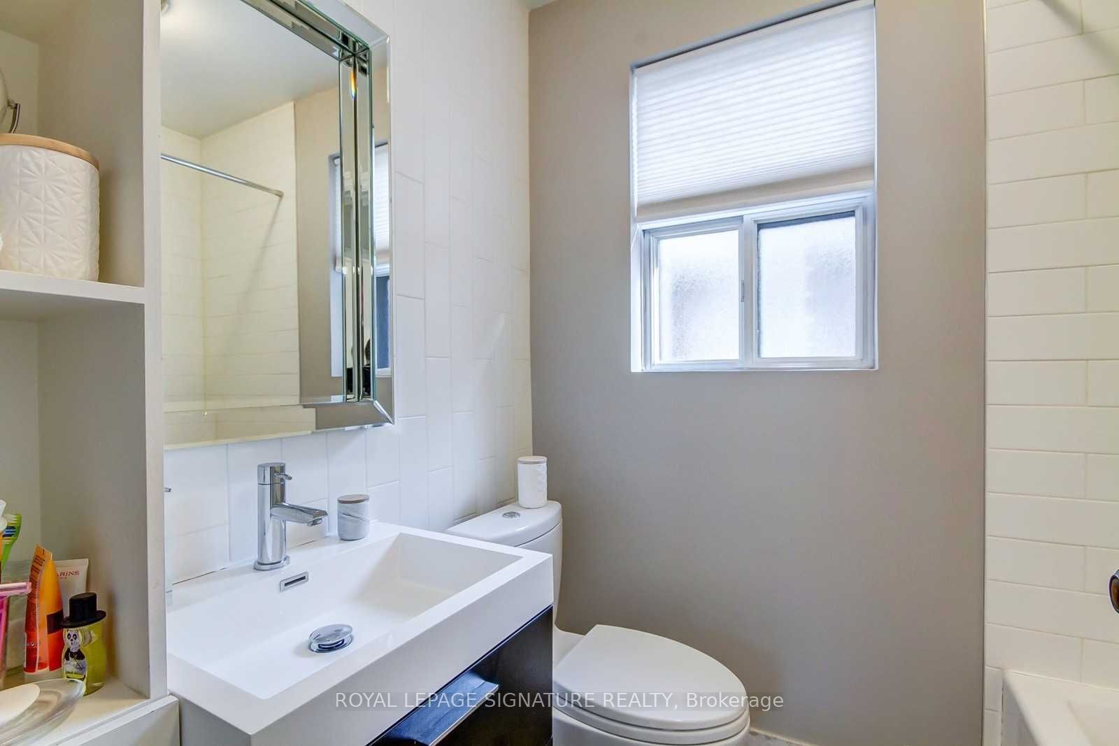 3 Kenrae Road Property Photo 11