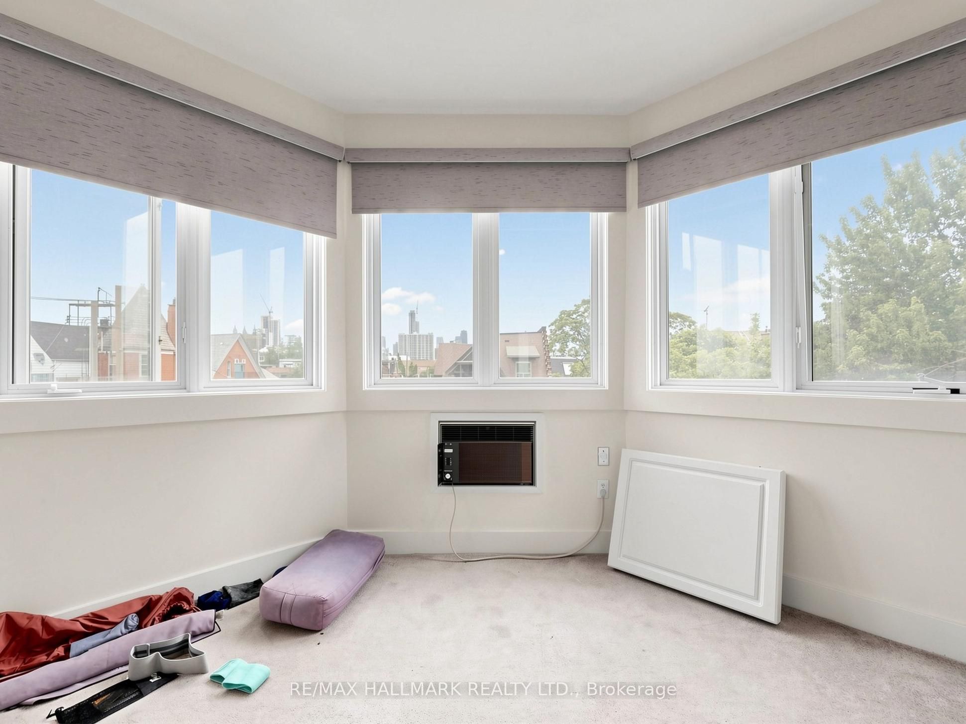 458 Markham Street Property Photo 29