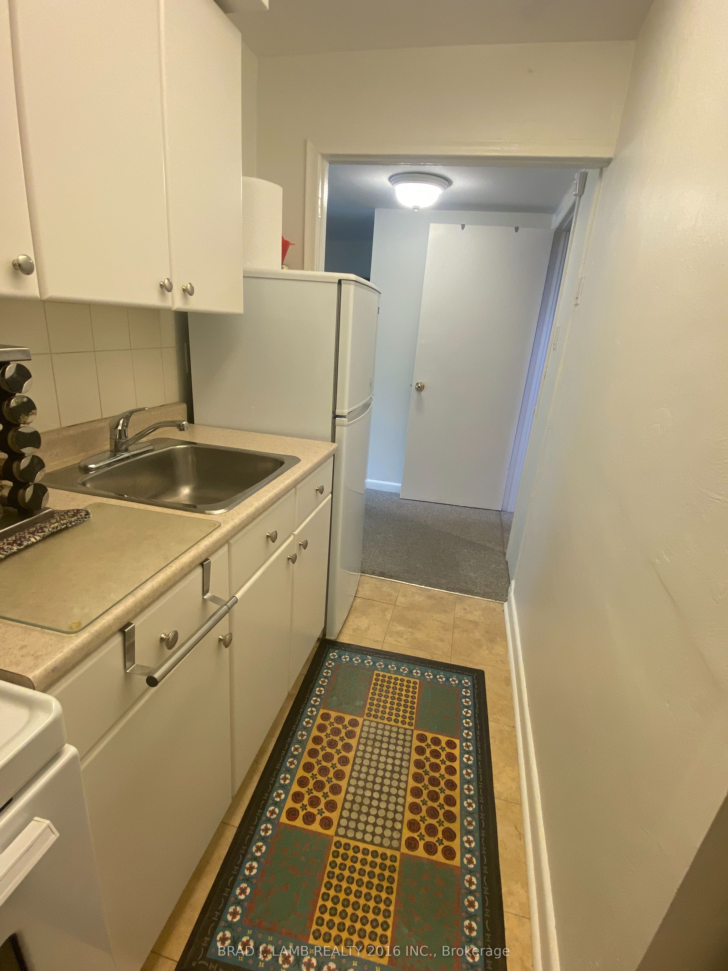 267 Maxwell Street Lower Property Photo 14