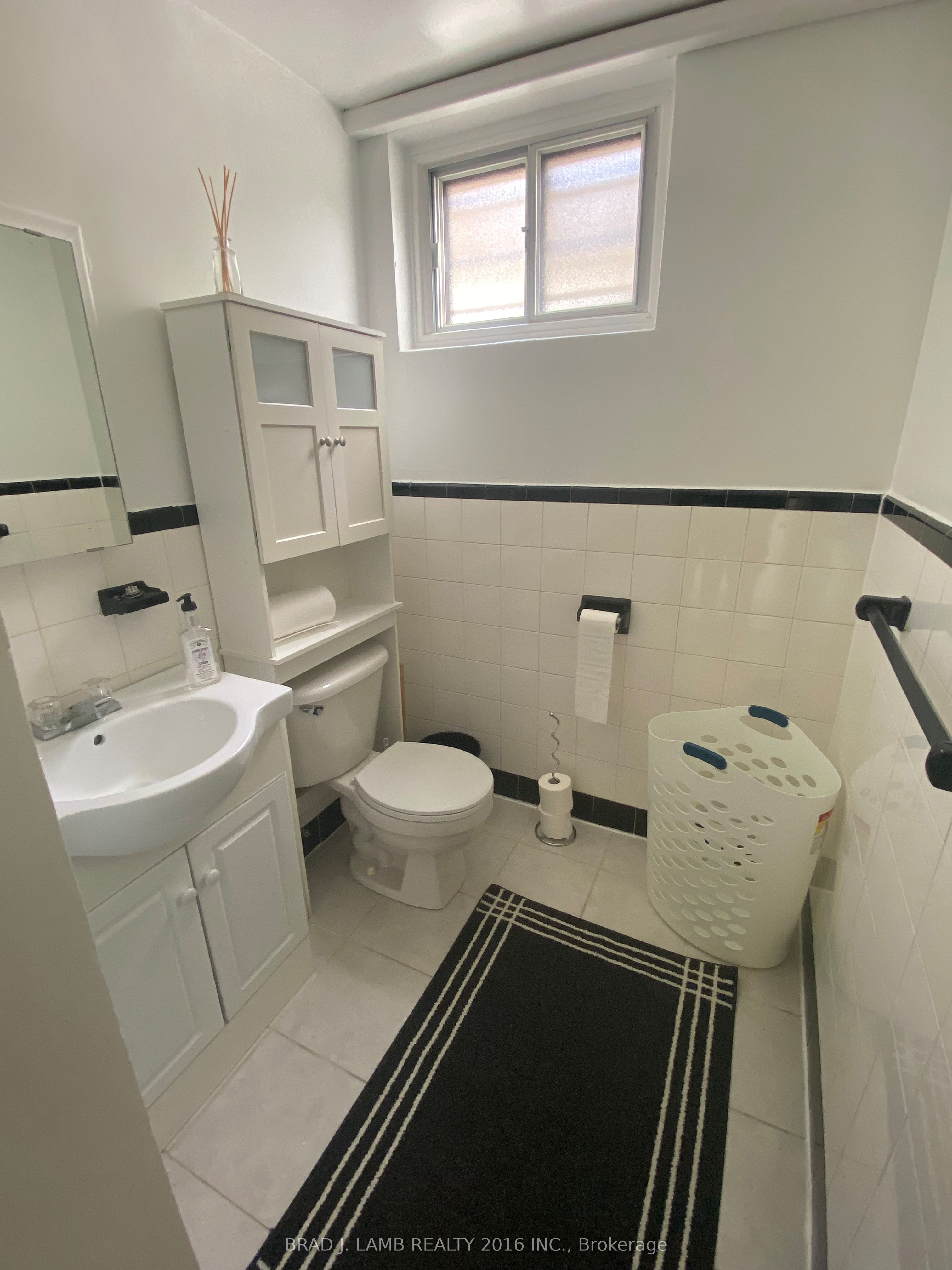 267 Maxwell Street Lower Property Photo 16