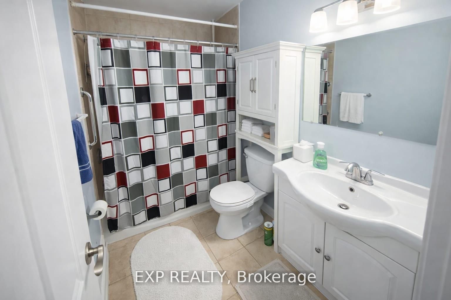 55 Godstone Road 111 Property Photo 4