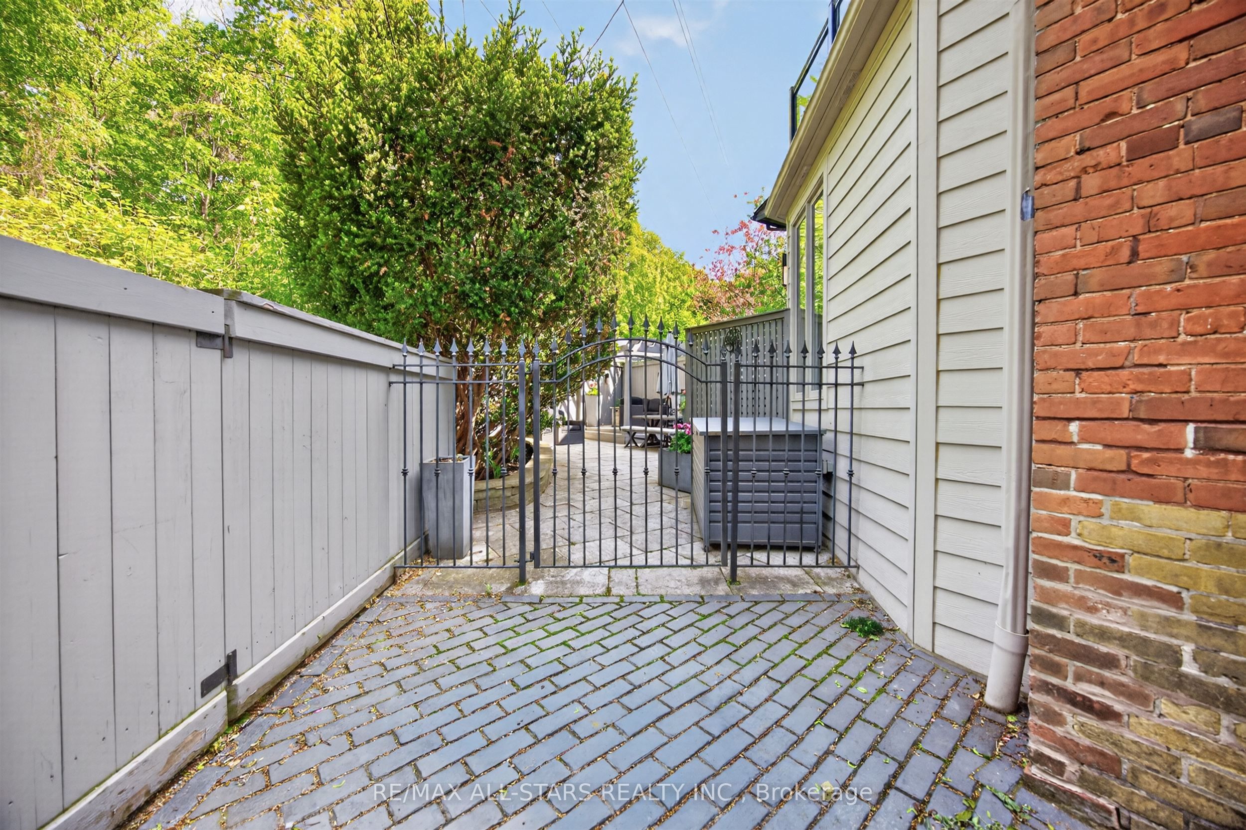 30 Edgewood Crescent Property Photo 42