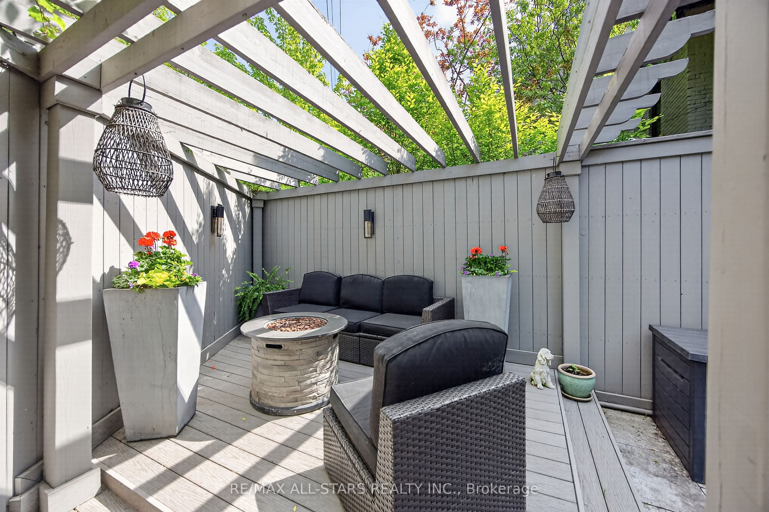 30 Edgewood Crescent Property Photo 46