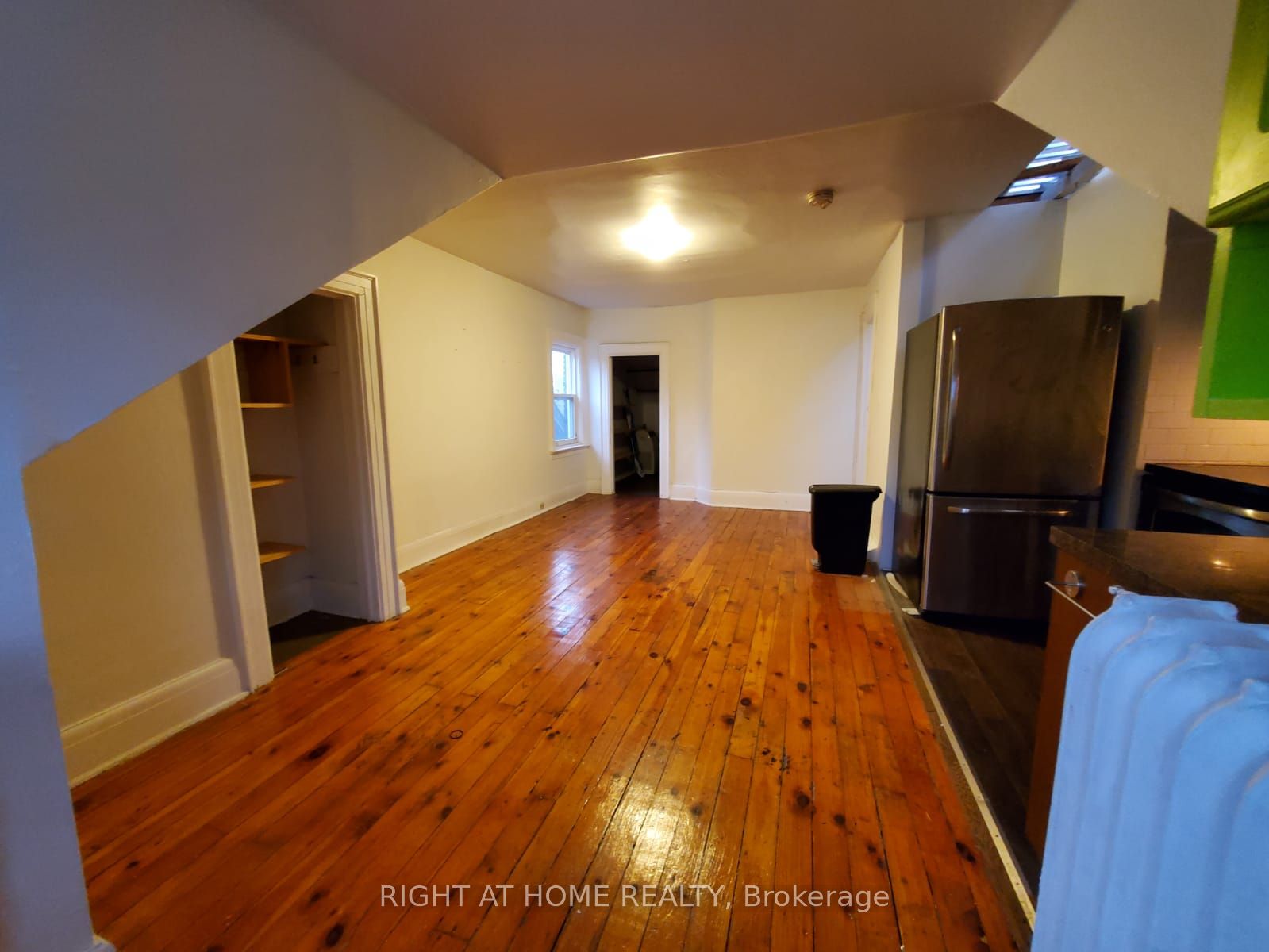 178 Spadina Road 5 Property Photo 2