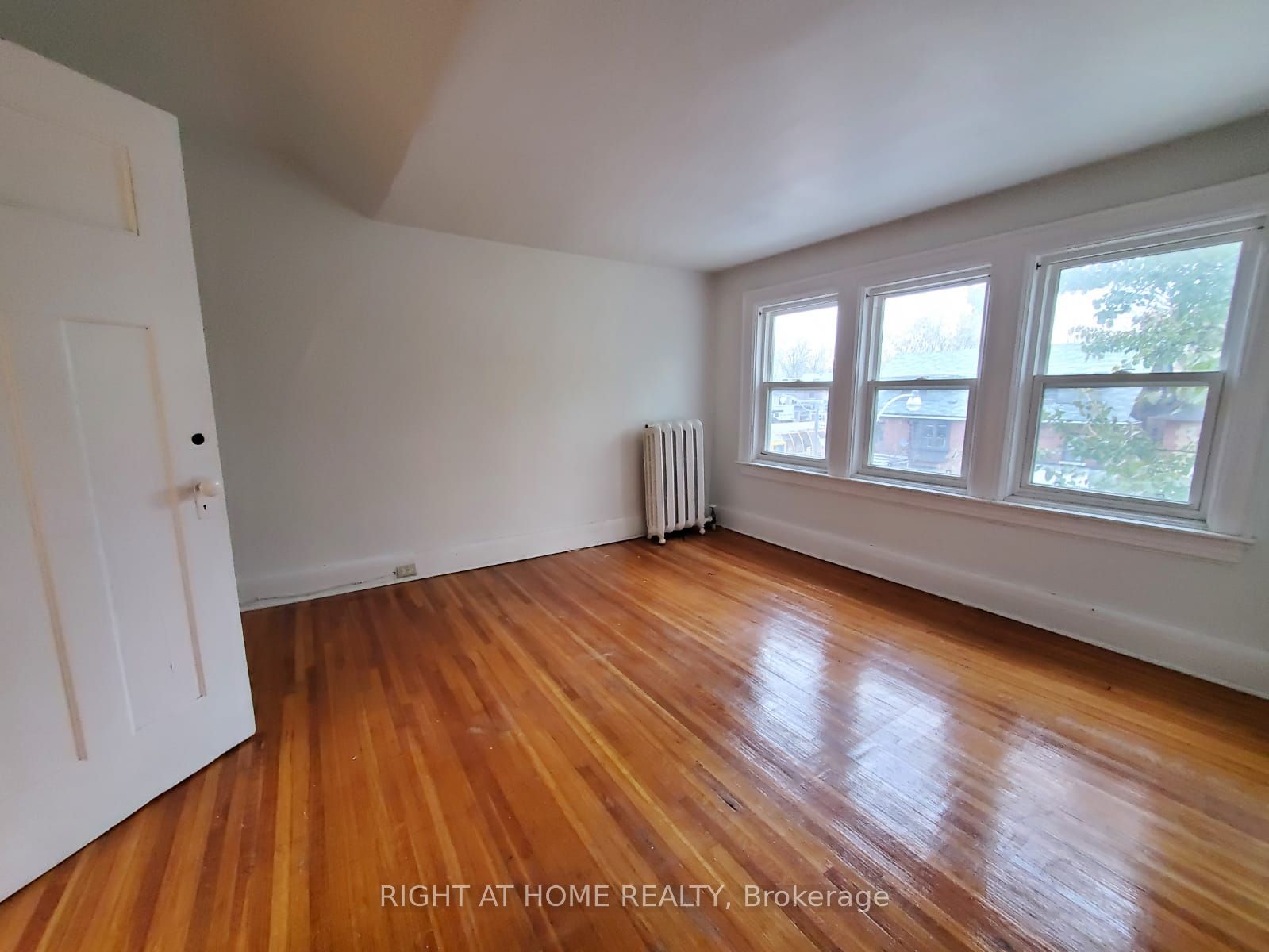 178 Spadina Road 5 Property Photo 5
