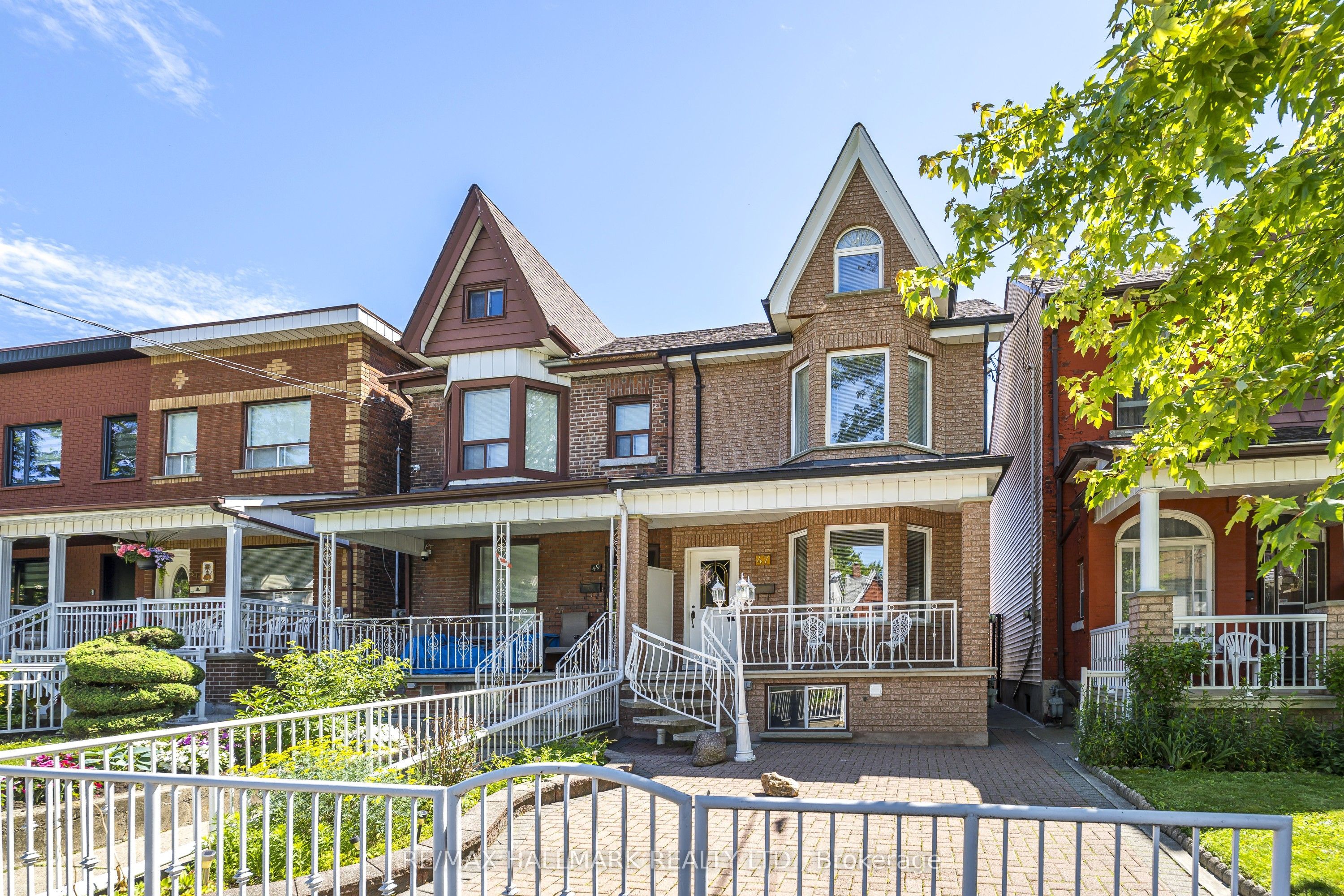 47 Montrose Avenue Property Photo 41