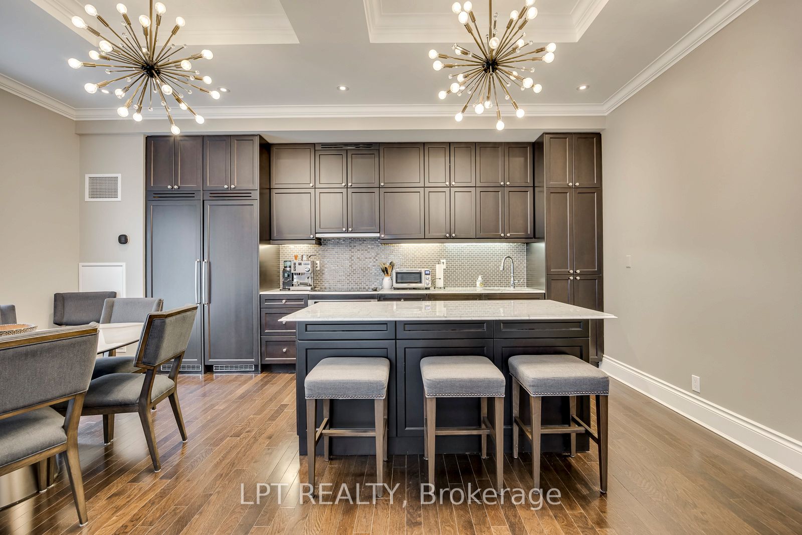 22 Leader Lane 533 Property Photo 19