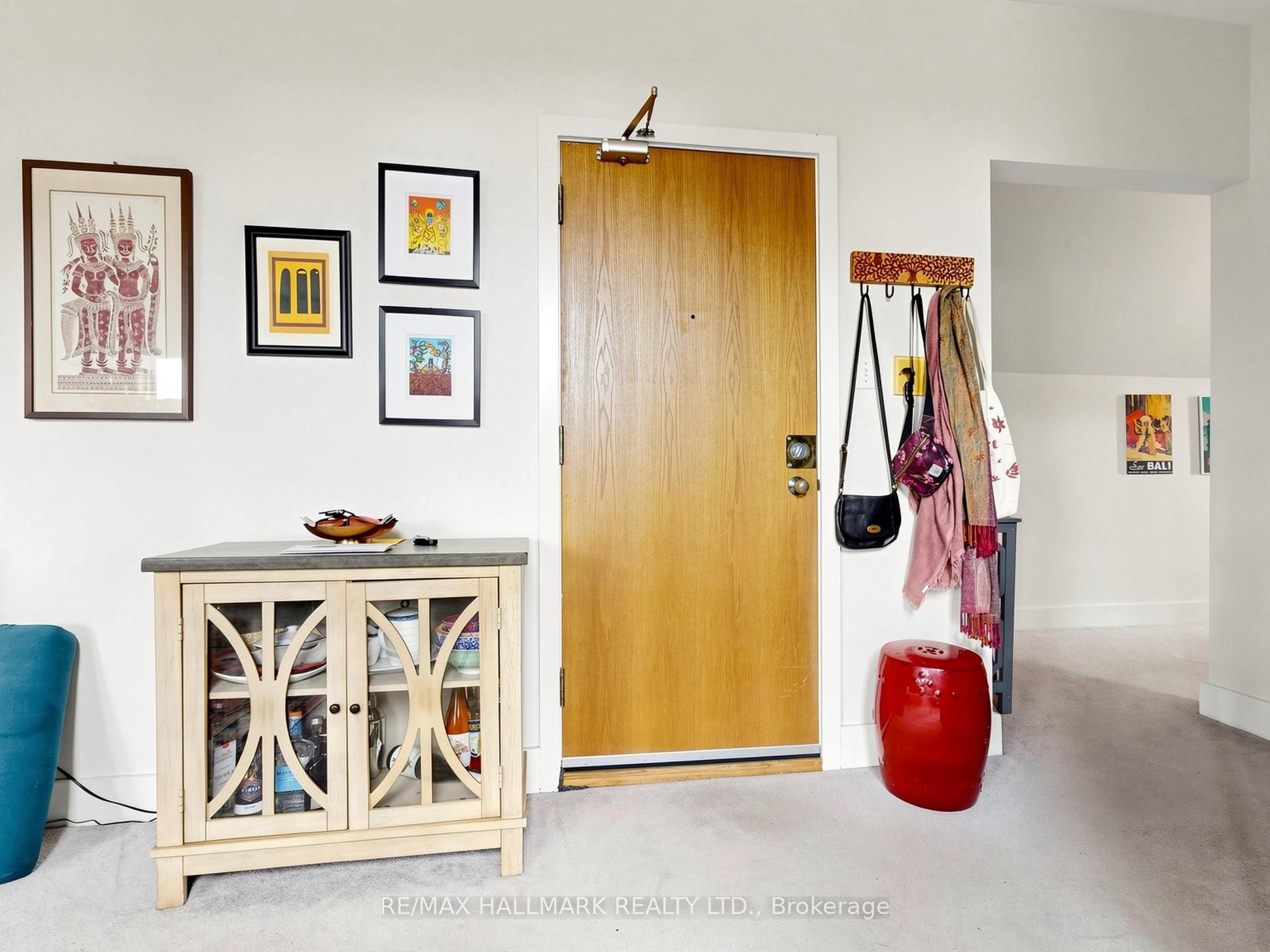 458 Markham Street Property Photo 16