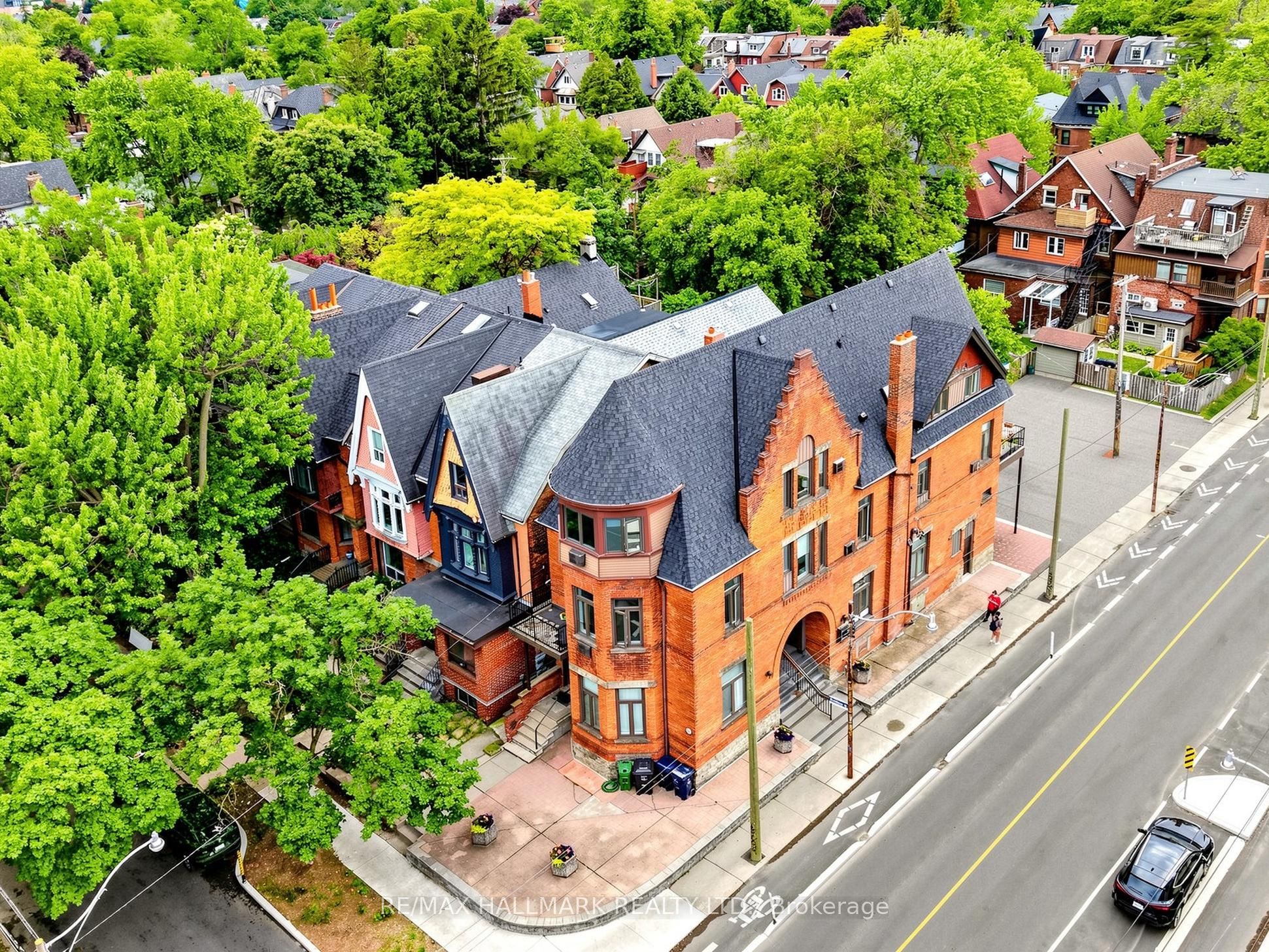 458 Markham Street Property Photo 47