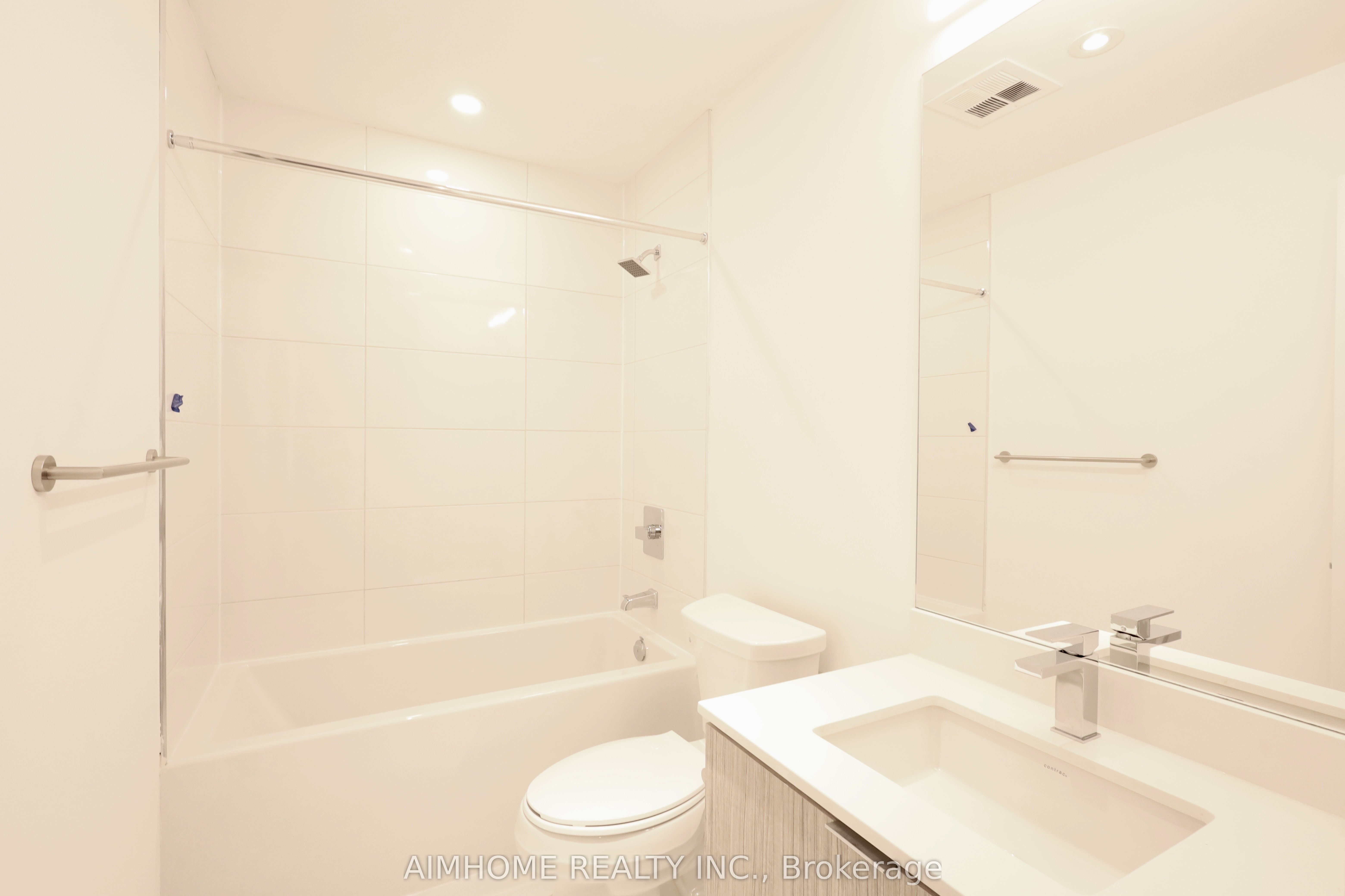 395 Bloor Street E 5011 Property Photo 10